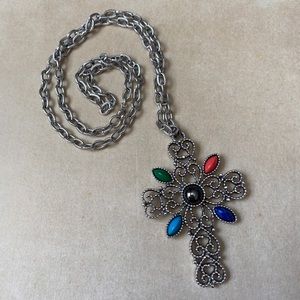 Vintage Avon Silver Filagree Cross Necklace